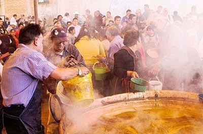 Hoy martes, Primer Festival de Mole Prieto en la Feria imagen 3