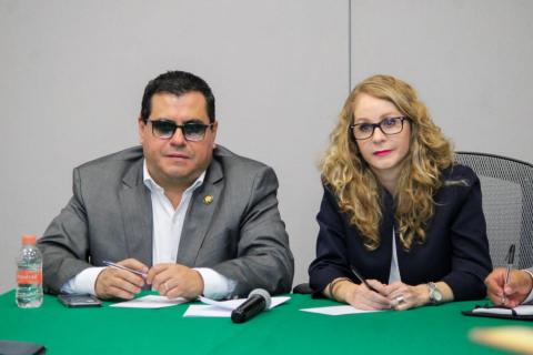 Reciben Diputados a integrantes de la Unificación de Concesionarios del Estado de Tlaxcala A.C. imagen 2