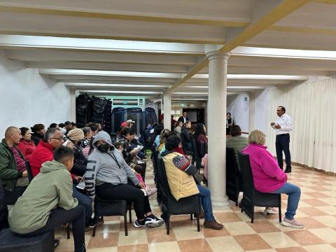 Se reúne MAC Yonca con mujeres y hombres emprendedores de Apizaco imagen 1