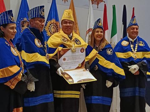 Recibió director general del Cecyte Tlaxcala grado académico internacional
