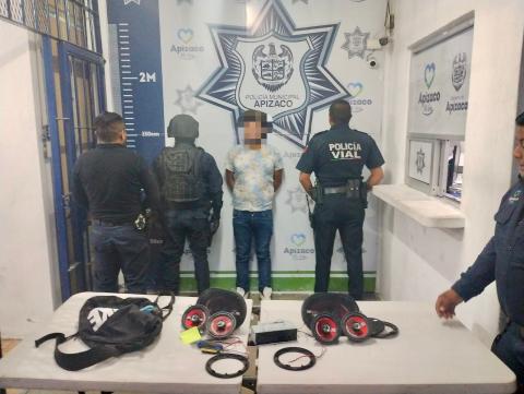 Policía de Apizaco recupera 2 vehículos robados: hay un detenido imagen 3