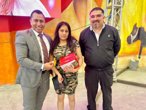 Con multitudinario evento celebran a mamás e hijos en Xicohtzinco