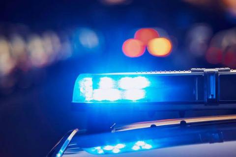 Comando 4rm4d0 r0b4 180 mil pesos a familia en violento asalto en Calpulalpan