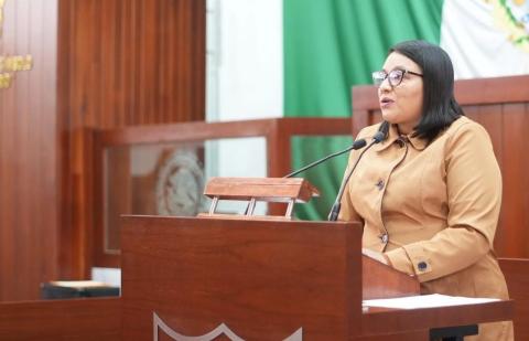 Laura Flores reafirma su convicción de alzar la voz desde el Congreso para que le vaya bien a Tlaxcala