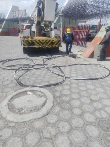 Avanzan trabajos eléctricos en el recinto ferial rumbo a la Feria Internacional del Arte Efímero y la Dalia 2025 imagen 2