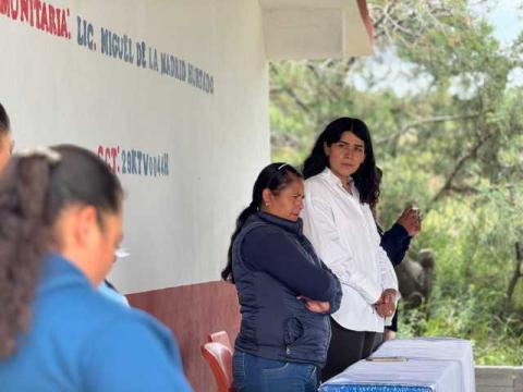 Autoridades municipales y ciudadanía organizada, logran blindar escuelas en Tlaxco imagen 1
