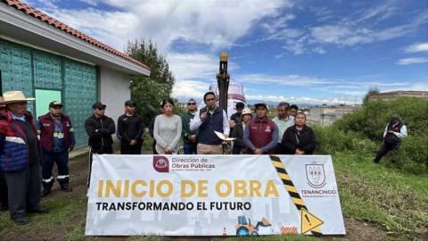 Por fin guarniciones y banquetas en la calle Lázaro Cárdenas – Tenancingo