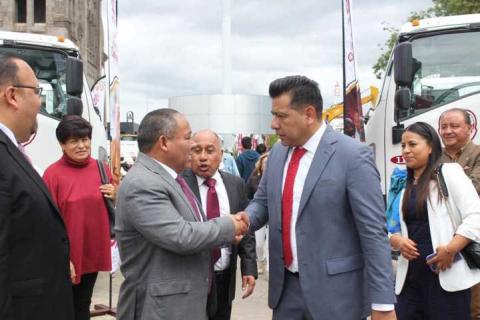 Carlos Augusto Pérez, consejero estatal reconoce transparencia y compromiso en el gobierno municipal de Apizaco imagen 1