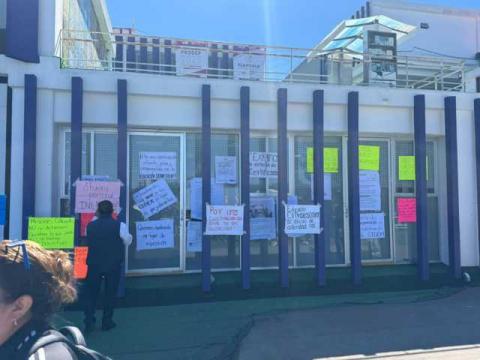 Personal de Misiones Culturales exigen la salida de Betzai Silva por incompetente imagen 1