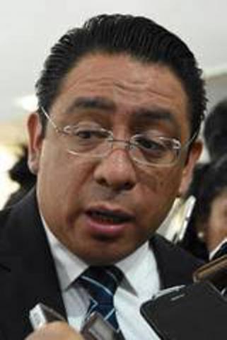 Secretario de Salud alienta hostigamiento en la SESA