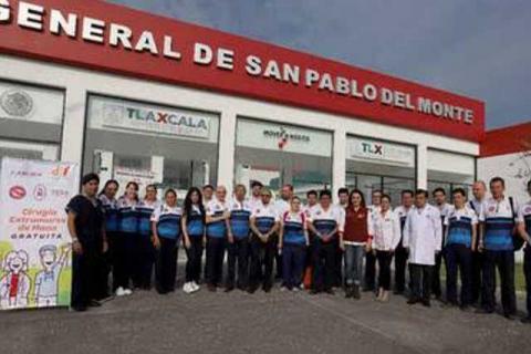 Ebrios y sin servicio en el Hospital de San Pablo del Monte