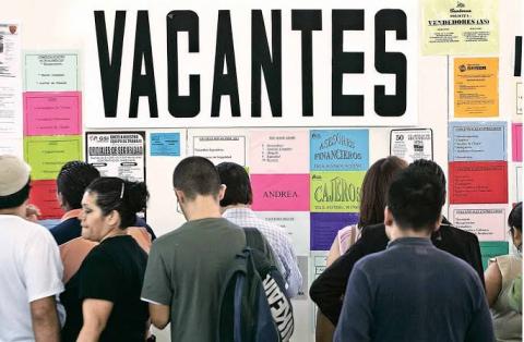 13 empleos formales al día se generan en Tlaxcala