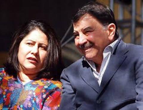 Blanca Águila se impone y corre a director de hospital de Tlaxcala