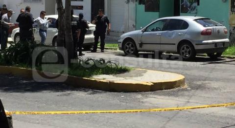 Asaltante muerto podría ser policía municipal de Atlixco