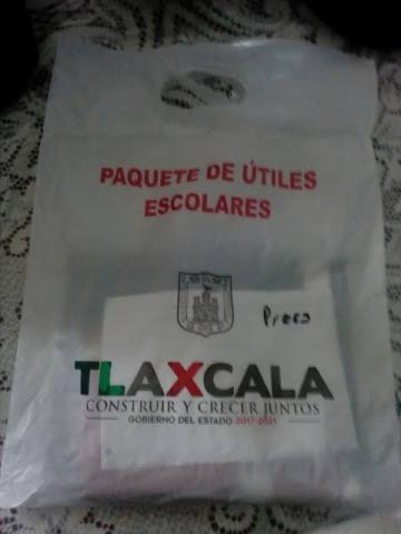 Gobierno del estado otorgó licitación a empresa poblana para útiles escolares