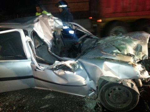 Muere exfuncionario apizaquense en accidente automovilístico