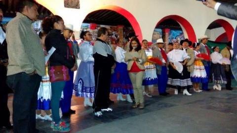 Belén Vega, apoya presentación en Chiautempan, del Ballet Folclórico “Ollin Yoliztli” proveniente de Monterey, N.L. imagen 1