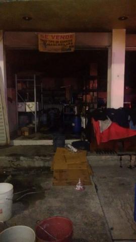 Evitan que se incendiara una tienda de artículos de limpieza en Tepetitla imagen 1