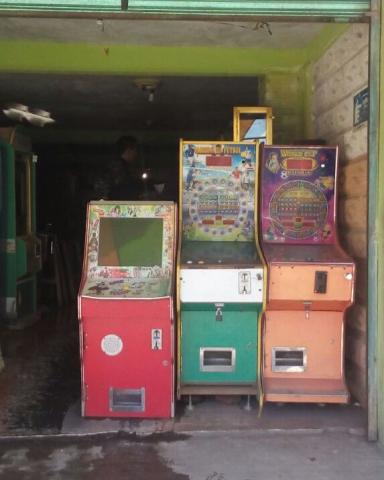 Mediante cateo PGR asegura máquinas tragamonedas imagen 1