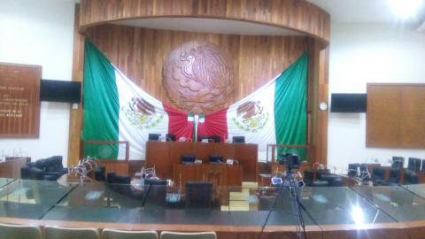 Suspenden sesión en el Congreso