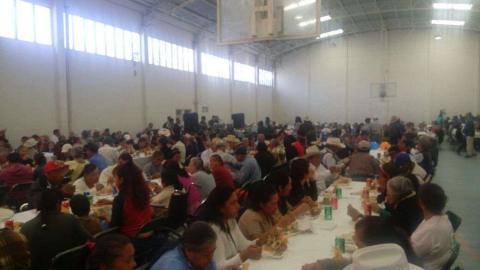 Ayuntamiento y SMDIF festejan a los abuelos en su día imagen 3