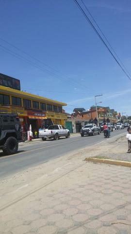 Momento cuando entra fuerza pública en Huactzinco. Momento cuando entra fuerza pública en Huactzinco.