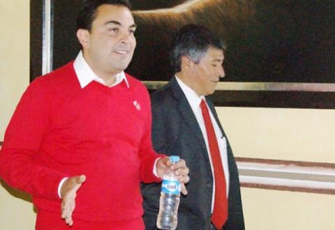 Diputación de González Aguirre otra vez en incertidumbre