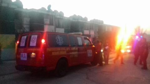 Protección Civil Apizaco sofoca conato de incendio en un domicilio imagen 2