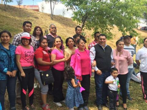 Ofrece Eloy Reyes más seguridad y actividades para familias de Apetatitlán en “Las Cuevas” imagen 1