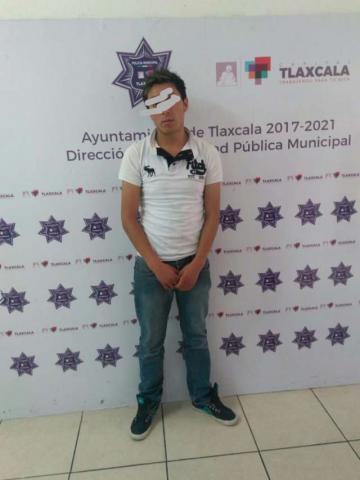 Pescan a par de hampones en Tlaxcala imagen 2