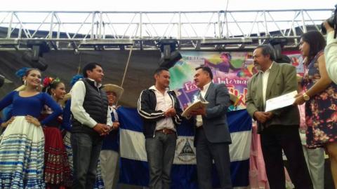 Un éxito el Sexto Festival Internacional del Folklore en Tetla imagen 1