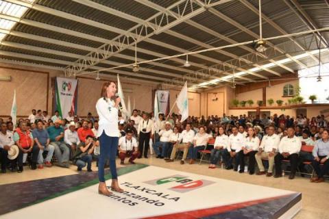 Claudia Ruiz Massieu anuncia el triunfo de Sandra Corona en el tercer distrito imagen 1