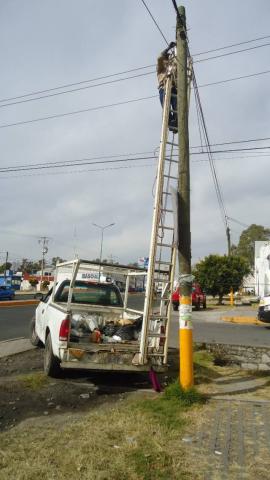 Continúa rehabilitación de alumbrado público en Papalotla imagen 2