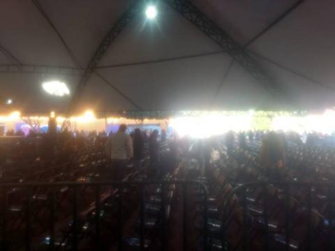 Porristas oficiales llenan espacios en visita de AMLO imagen 4