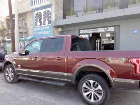 A mano armada despojan a persona de su camioneta imagen 1