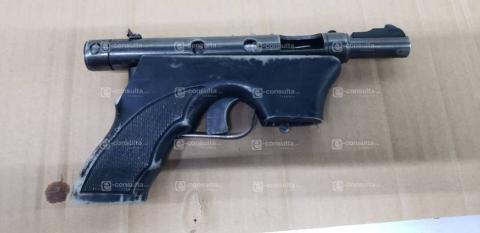 Hampones asaltan con pistola de juguete y los atrapan imagen 7