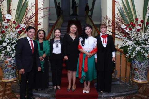 Legisladores de MORENA fueron de aplaudidores del gobernador imagen 4