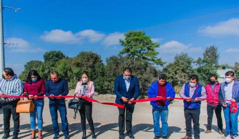 Alcalde de Papalotla construye drenaje sanitario en San Marcos Contla