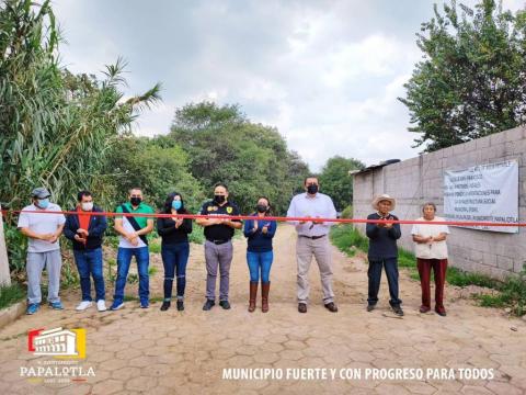 Alcalde de Papalotla entrega obra de red de agua potable en el barrio de Xolalpa