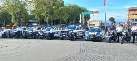 Pablo Badillo dota de patrullas y equipamiento a la policía de Apizaco imagen 2