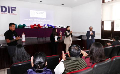 Entrega UTT mil becas económicas para alumnos de nuevo ingreso imagen 1