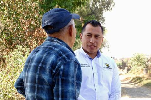 Se reúne Luis Ángel Barroso con trabajadores del campo en Xicohtzinco imagen 2