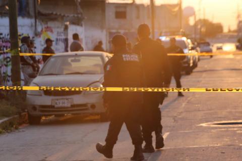 Arriban peritos federales a inmueble donde se almacenan armas en Tepetitla imagen 6
