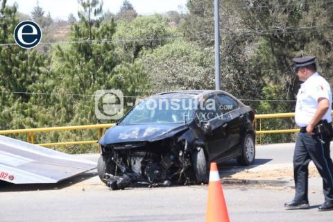 Una mujer lesionada deja volcadura en Atlihuetzia imagen 5