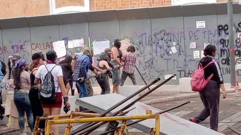 Condena Gobierno del Estado actos vandálicos de manifestantes en la marcha del 8M imagen 6