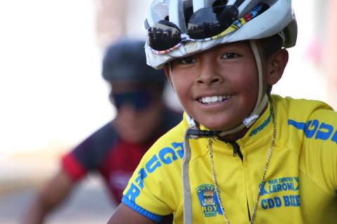 Realizan carrera ciclista en Apetatitlán imagen 3
