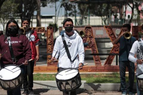 Aprovechan alumnos del COBAT día de asueto para ensayar imagen 5