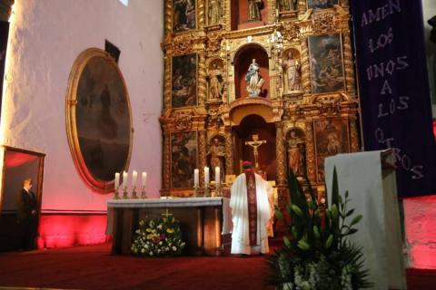 Realiza Obispo de Tlaxcala Misa de la cena del señor y lavatorio de Pies imagen 6