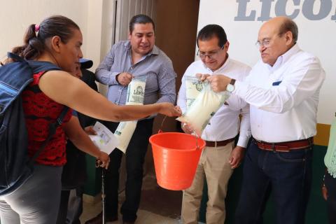 Inaugura Eddy Roldán Nueva Lechería Liconsa en Contla imagen 2
