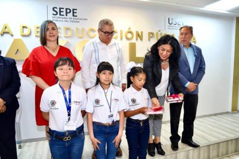 Participa Presidenta del TSJ en abanderamiento de las Niñas Legisladoras Federales de Tlaxcala imagen 5